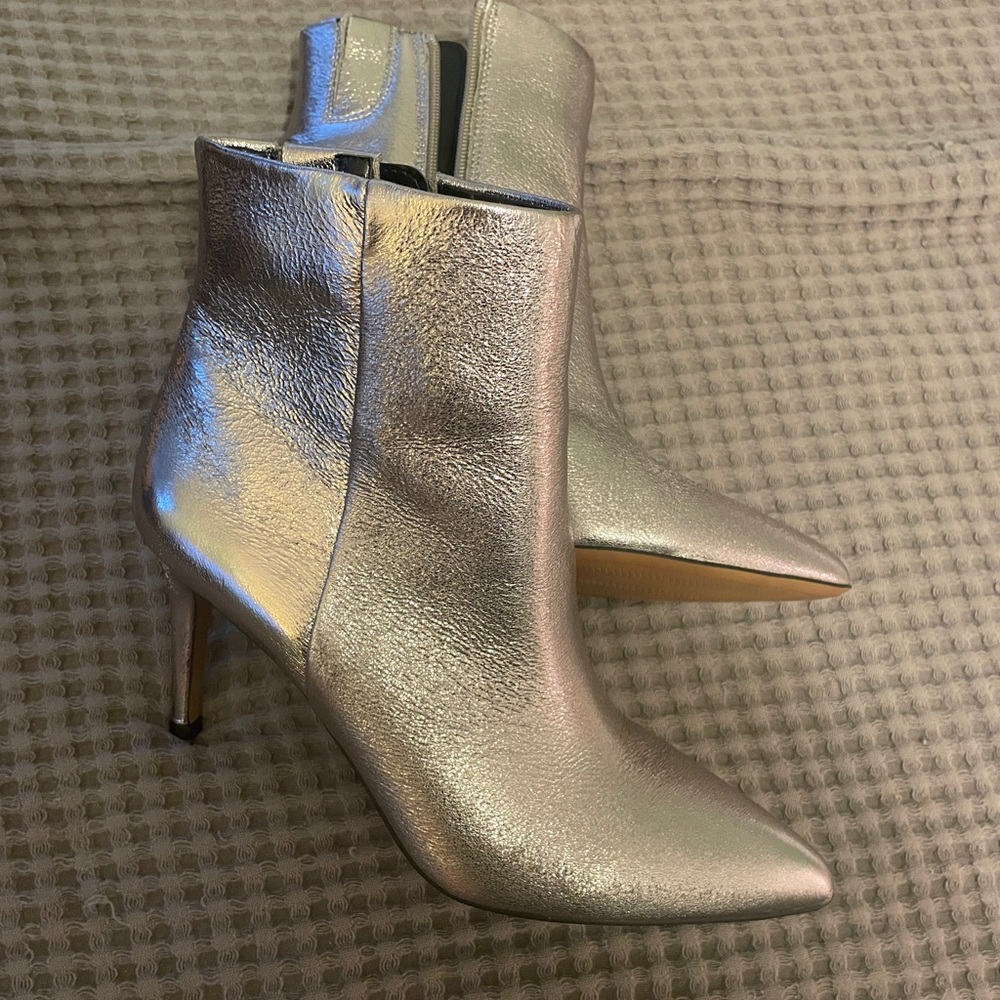 Elegant Metallic Heeled Boots